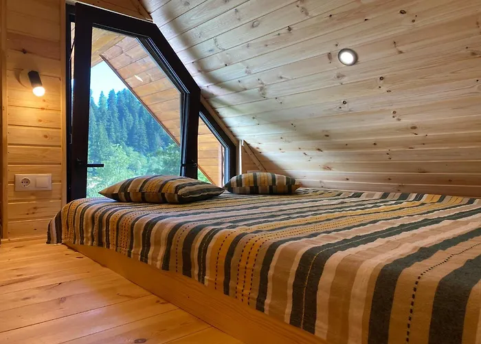 Chalet Mignon - Aproka Adorable Small Guest House