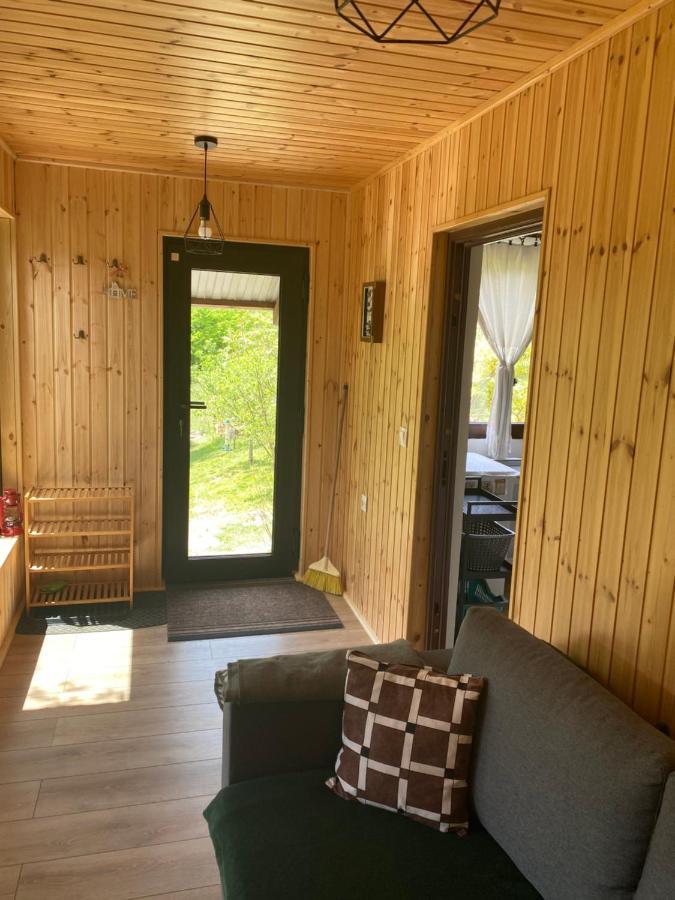 Chalet Mignon - Aproka Adorable Small Guest House *