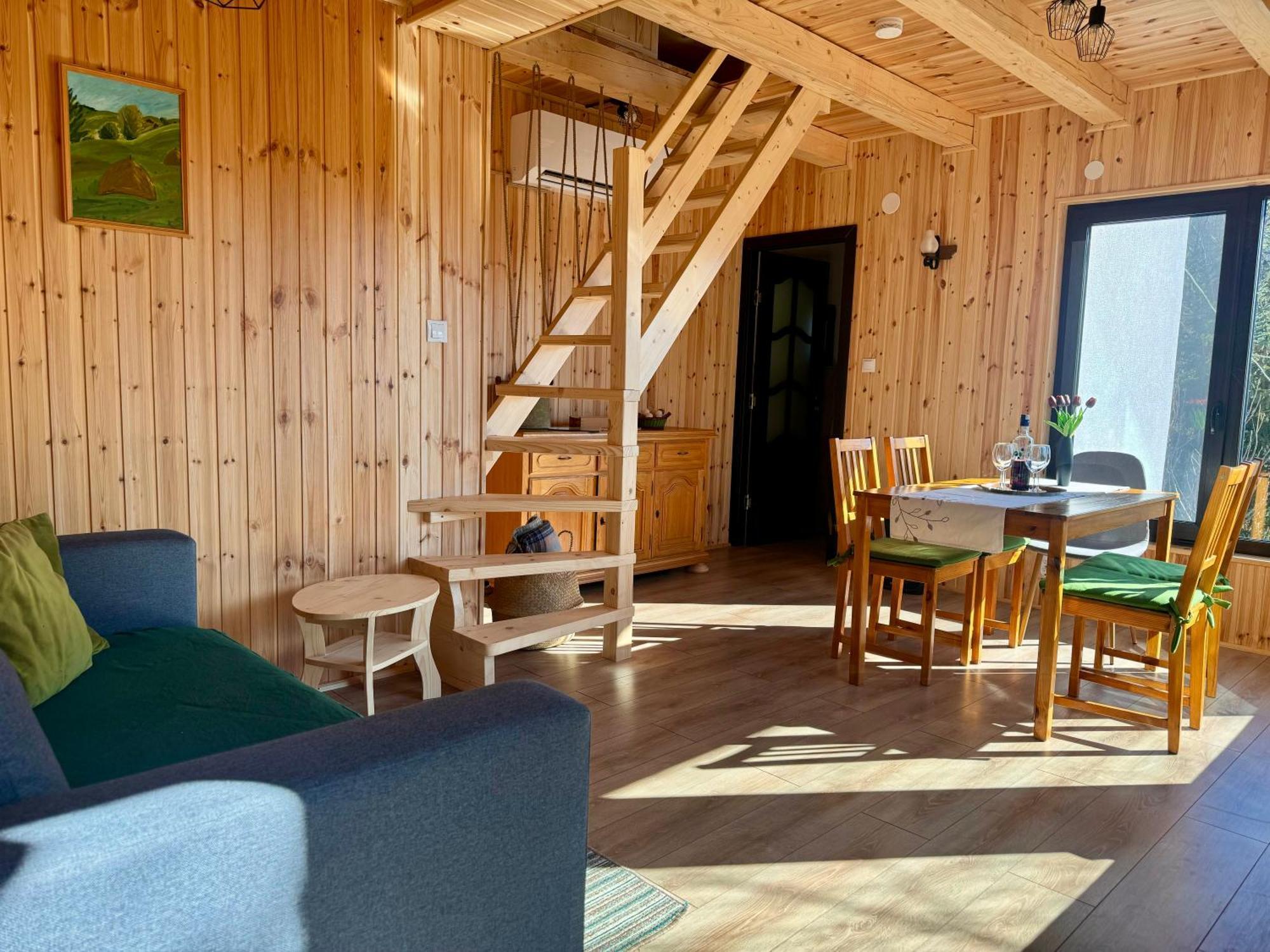 Chalet Mignon - Aproka Adorable Small Guest House Sicasau