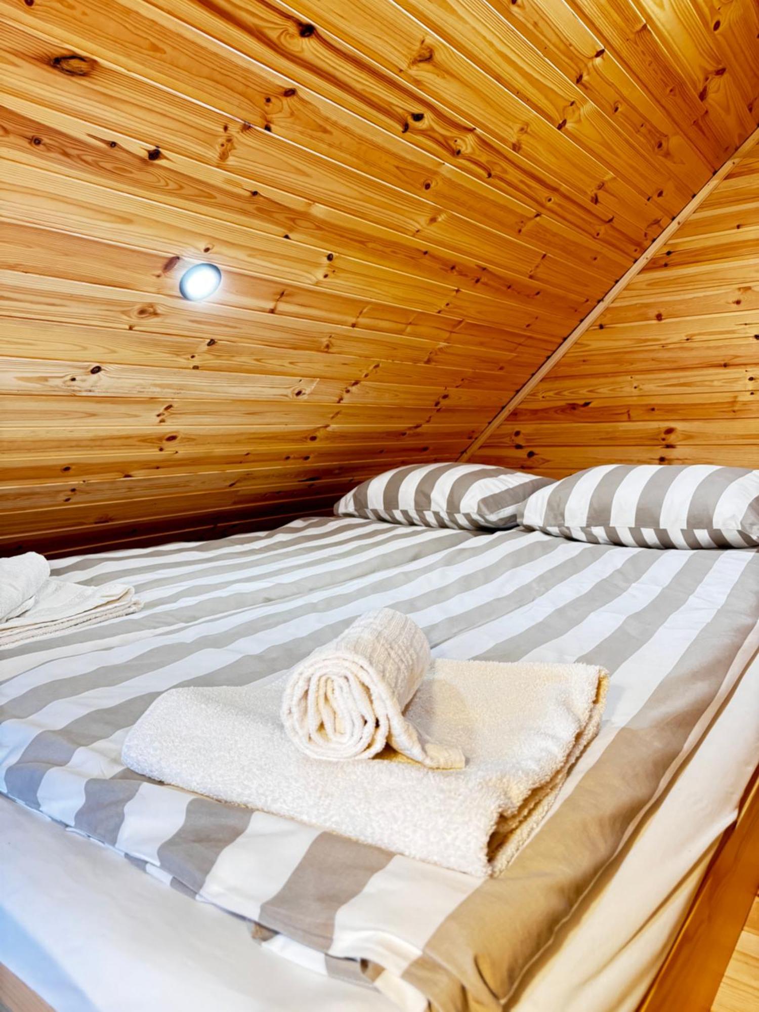 Chalet Mignon - Aproka Adorable Small Guest House *