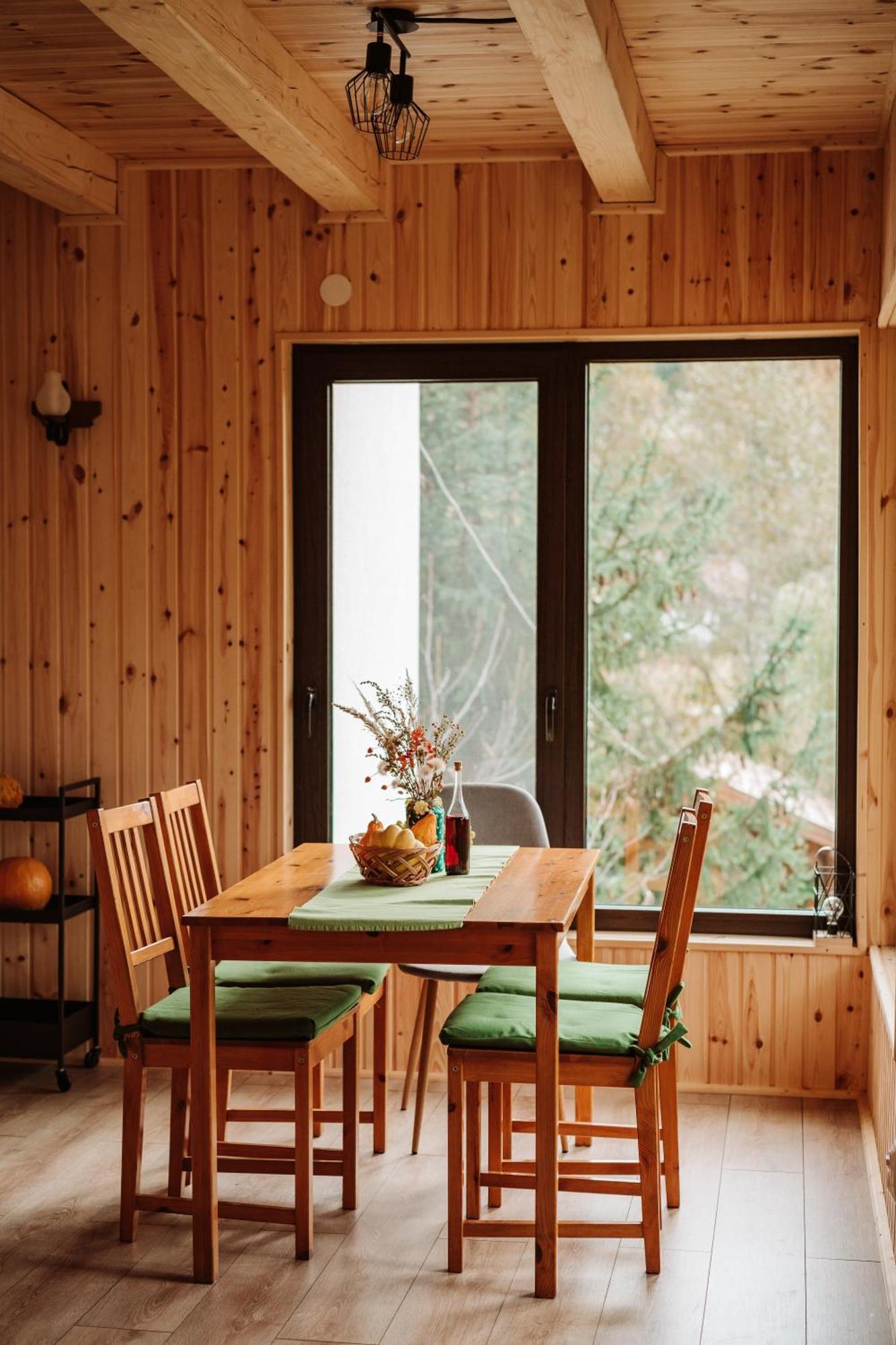 Chalet Mignon - Aproka Adorable Small Guest House Holiday home
