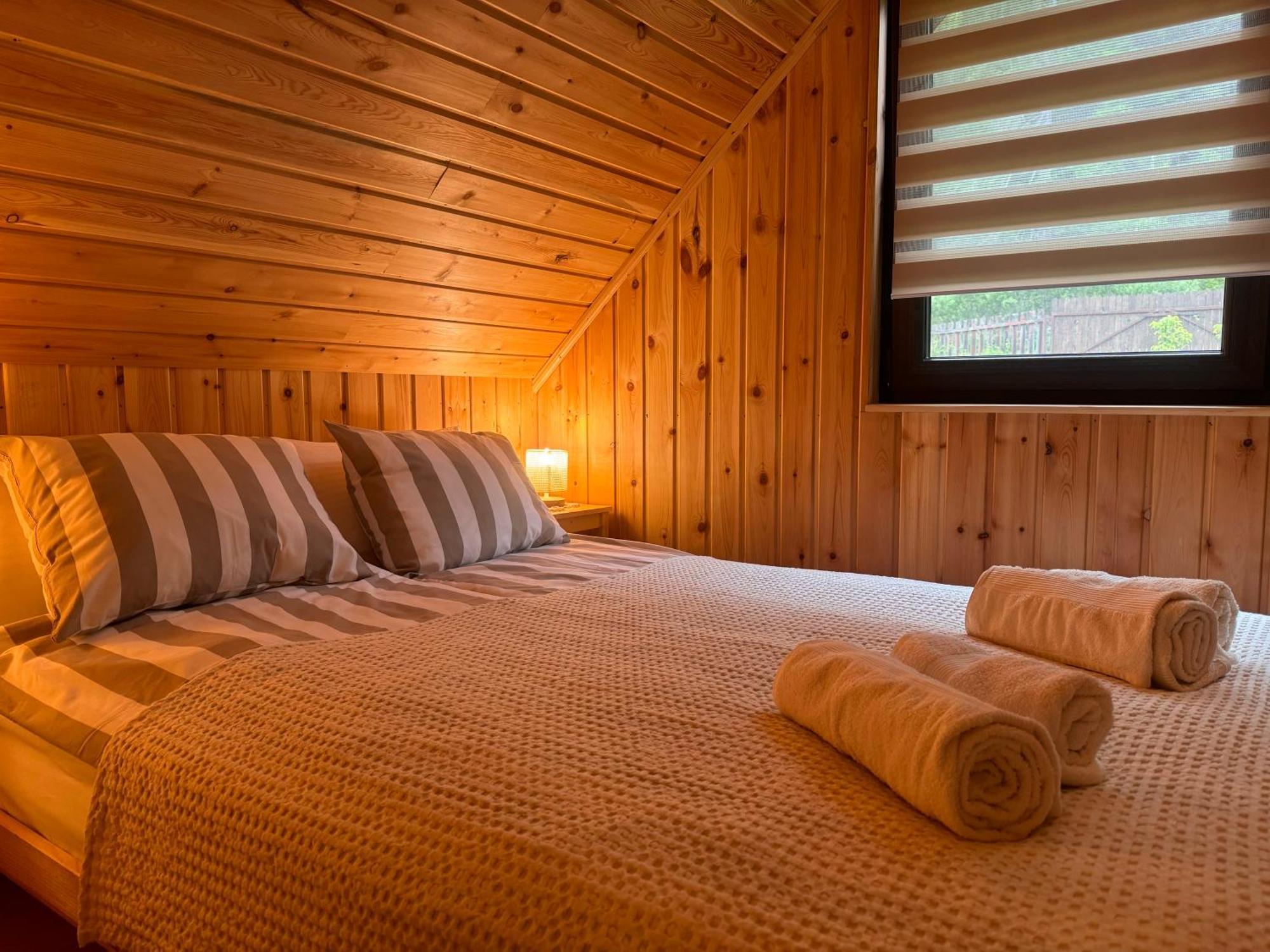 Chalet Mignon - Aproka Adorable Small Guest House Holiday home